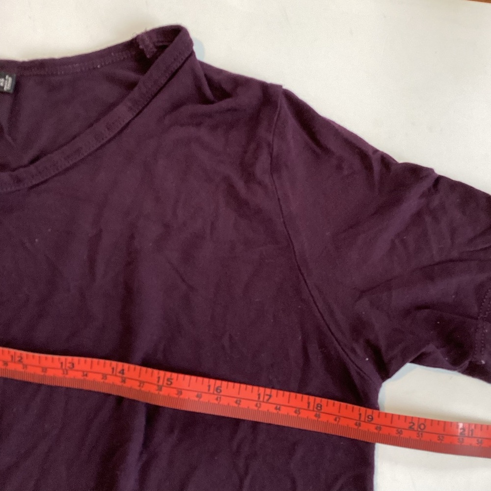 🛍️5/💲20🛍️ ARITZIA TALULA loose fit T-shirt - Picture 2 of 5